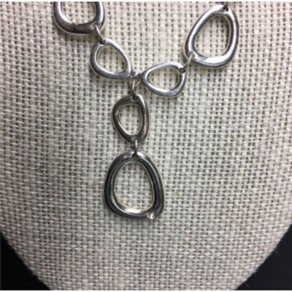 Avon SAQ Y Drop Necklace 17 In As Is Silver Rhinestone Organic Retro Vintage - Picture 4 of 7